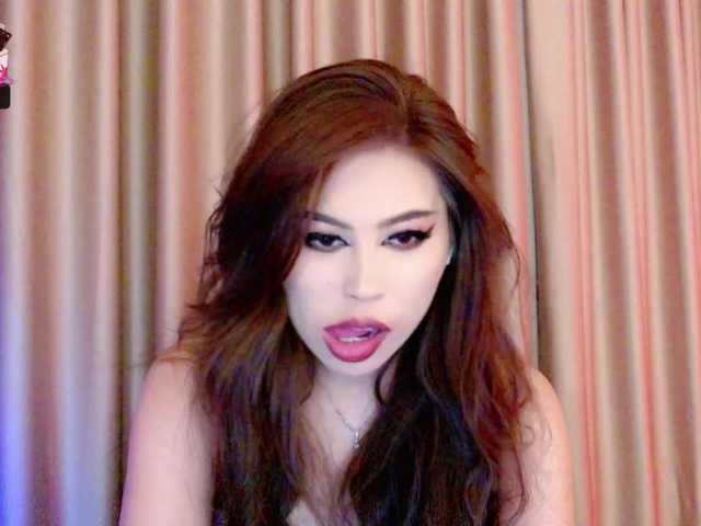 Live sex webcam photo for Ranreyren #277512338