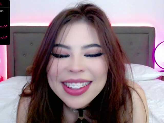 Live sex webcam photo for Ranreyren #277771670