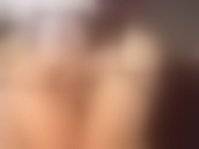 Live sex webcam photo for Rapunzell-- #294065721