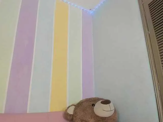 Live sex webcam photo for RaquelJones #276374118