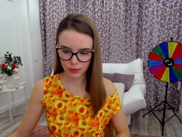 Live sex webcam photo for RaspberryJjam #271954539