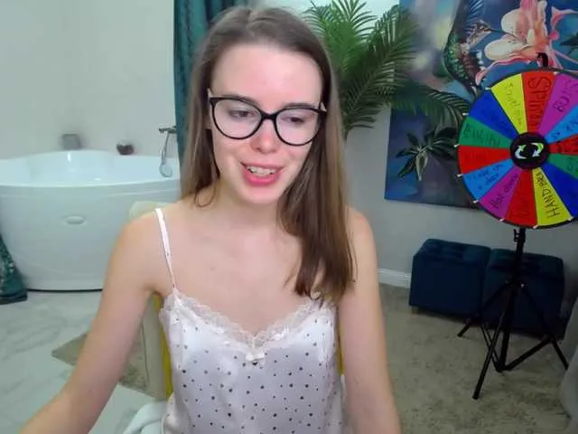 Live sex webcam photo for RaspberryJjam #272318826