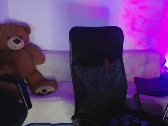 Live sex webcam photo for Rav3nhudson #290345839