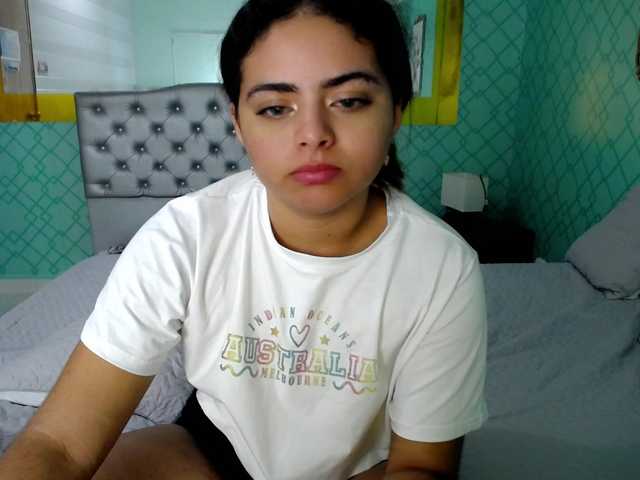 Live sex webcam photo for Raven-shy #275618310