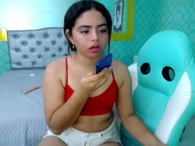 Live sex webcam photo for Raven-shy #275955817