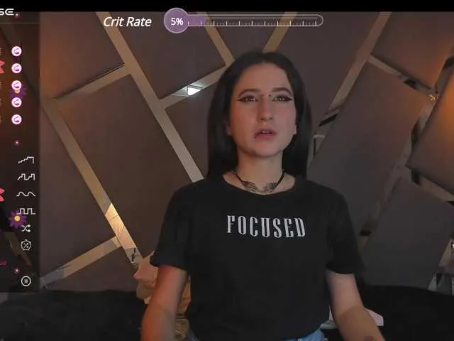 Live sex webcam photo for RavenWalkerr #277458231