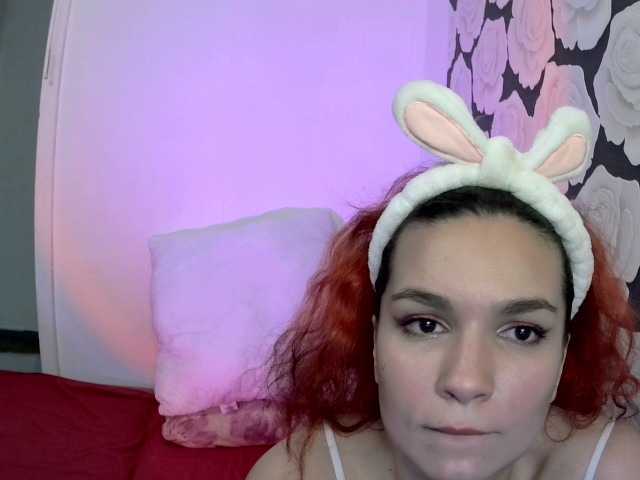 Live sex webcam photo for Ravenika #273014819