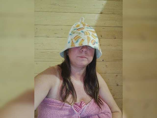 Live sex webcam photo for Rawenna #276171824