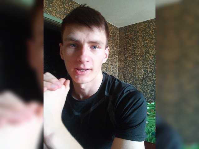 Live sex webcam photo for Ray-Boy #276953423