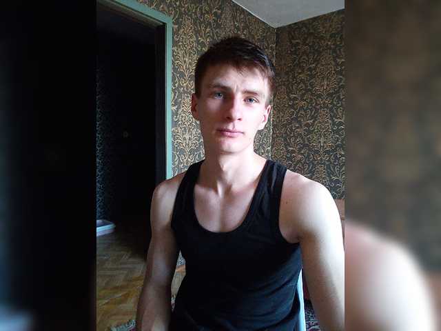 Live sex webcam photo for Ray-Boy #277045489