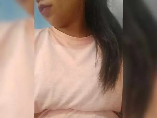 Live sex webcam photo for RayahSexylove #290964722