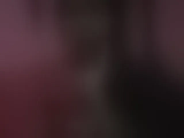 Live sex webcam photo for RayahSexylove #293890942