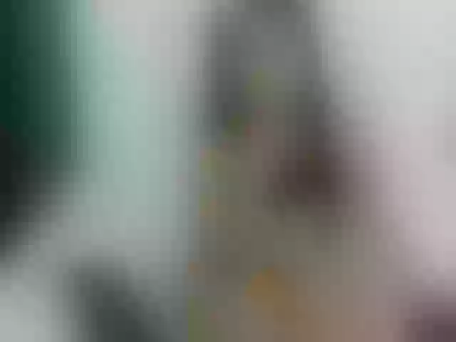 Live sex webcam photo for RayleeHot #273475391
