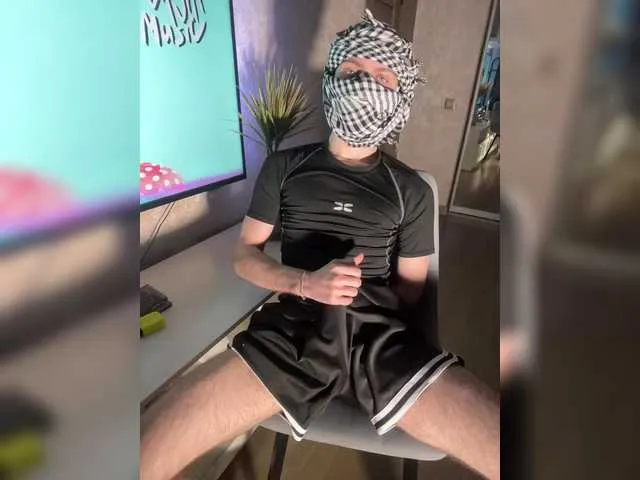 Live sex webcam photo for RaymondaMont #290489727