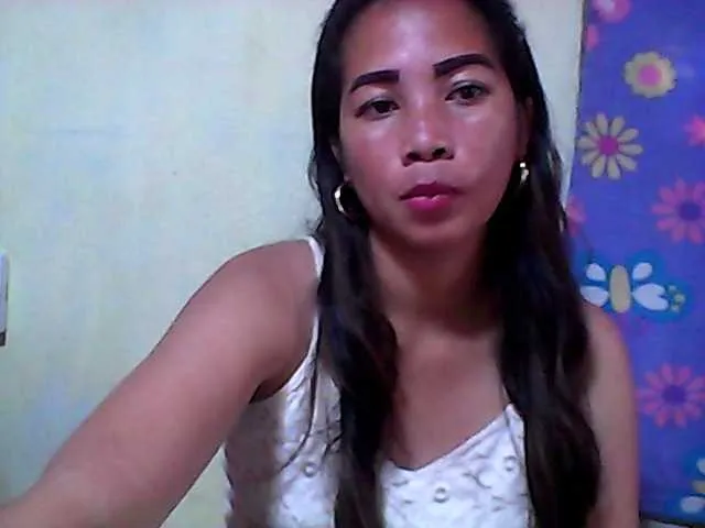 Live sex webcam photo for Razafiahh #278133314