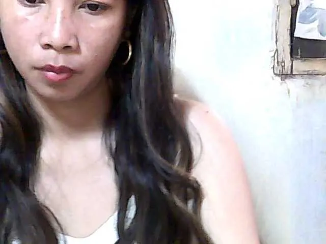 Live sex webcam photo for Razafiahh #278217967