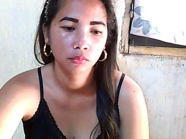 Live sex webcam photo for Razafiahh #278229051