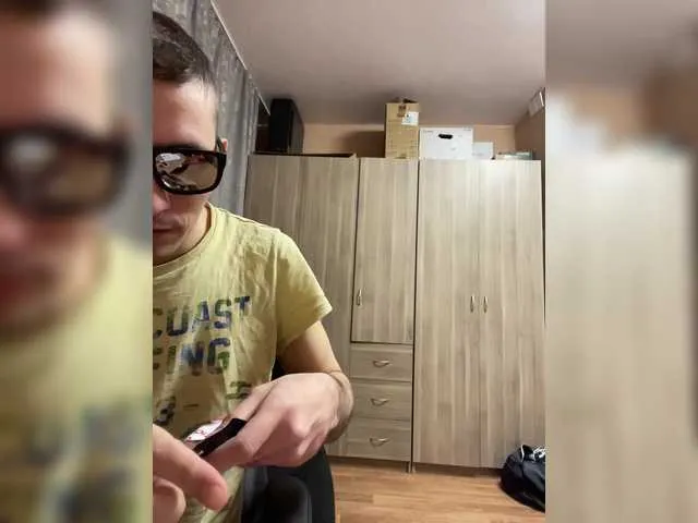 Live sex webcam photo for Razvratnik20 #290678866
