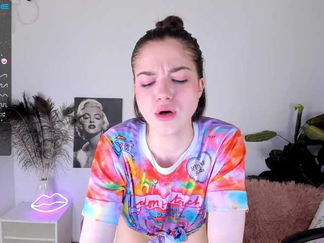 Live sex webcam photo for Re-Baby #273754865