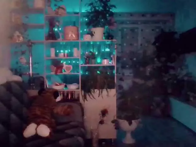 Live sex webcam photo for RealWorker #271801270