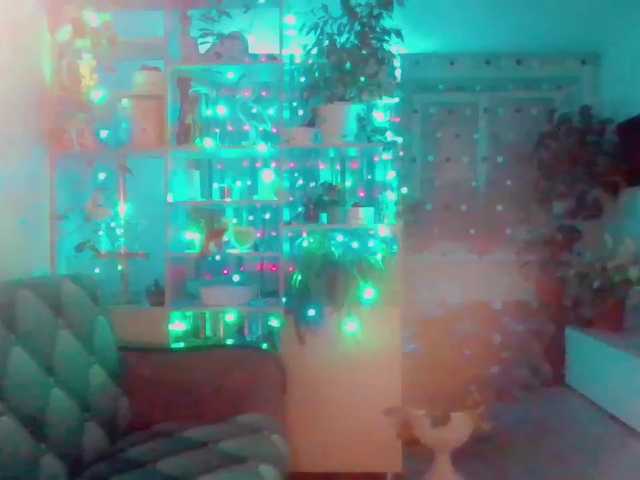 Live sex webcam photo for RealWorker #272109743