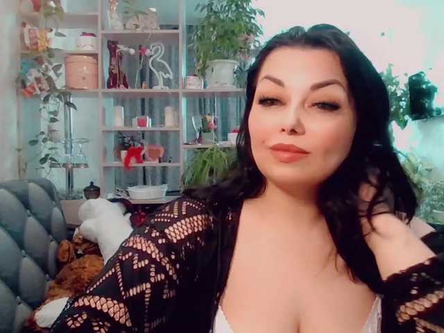 Live sex webcam photo for RealWorker #272277017