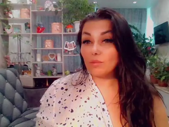 Live sex webcam photo for RealWorker #274382011