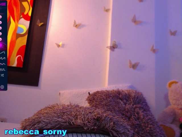 Live sex webcam photo for Rebecca28- #271742083