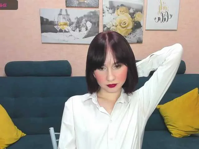 Live sex webcam photo for RebeccaBurn #277331137