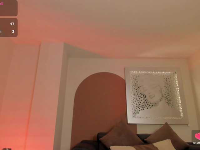 Live sex webcam photo for RebeccaHudson #291542099