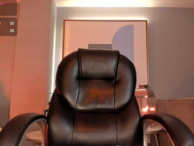 Live sex webcam photo for RebeccaHudson #291766181