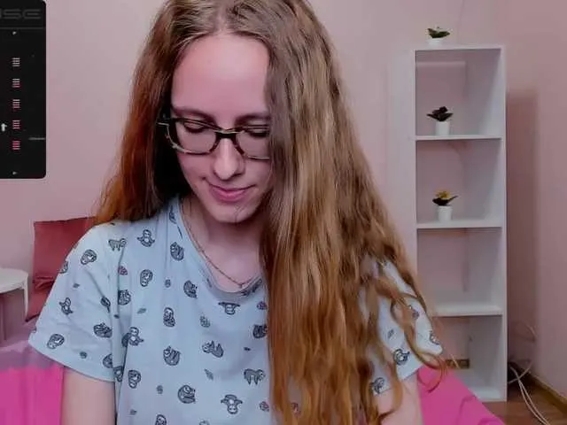 Live sex webcam photo for RebeccaHumm #274441605