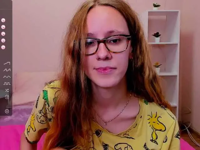 Live sex webcam photo for RebeccaHumm #274741410
