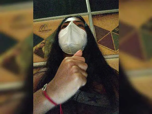 Live sex webcam photo for RebeccaRosse #272815369