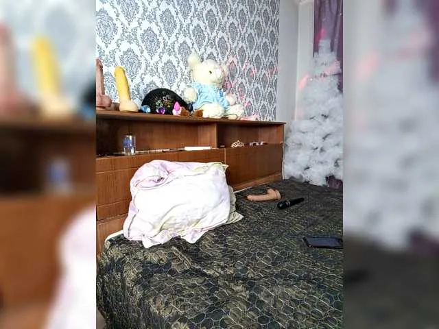 Live sex webcam photo for Red-Fox-Olya #277006429