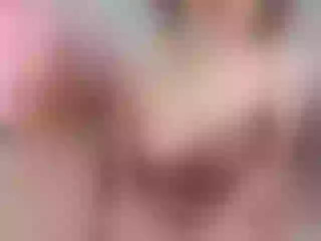 Live sex webcam photo for Red-hot-lips #273293811