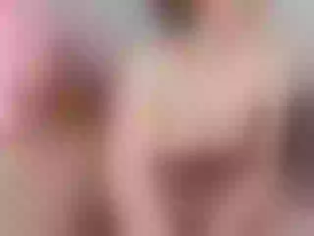 Live sex webcam photo for Red-hot-lips #273326776