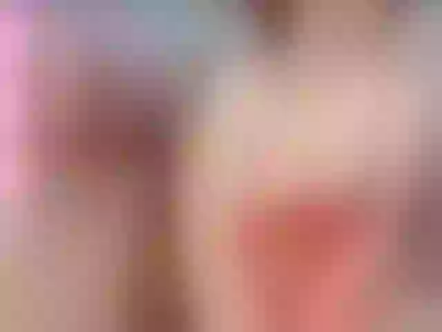 Live sex webcam photo for Red-hot-lips #274432435