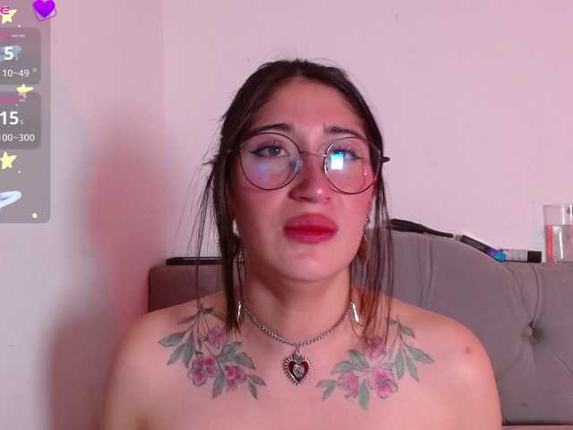 Live sex webcam photo for Red-moonn #291789032