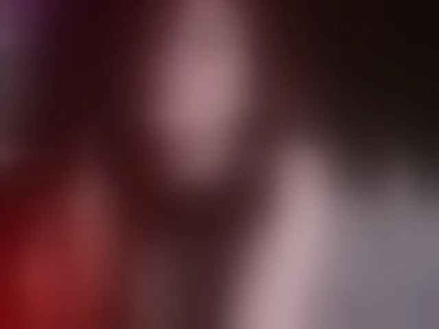 Live sex webcam photo for Red-moonn #292931225
