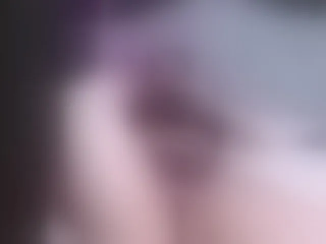 Live sex webcam photo for Red-moonn #293369045