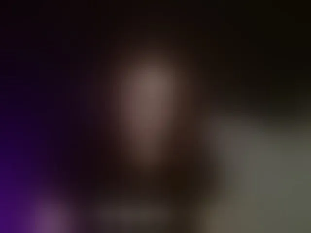 Live sex webcam photo for Red-moonn #293465144