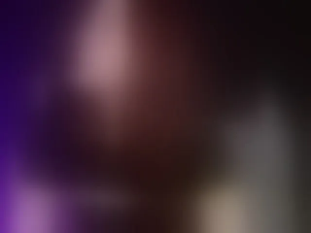 Live sex webcam photo for Red-moonn #293470173