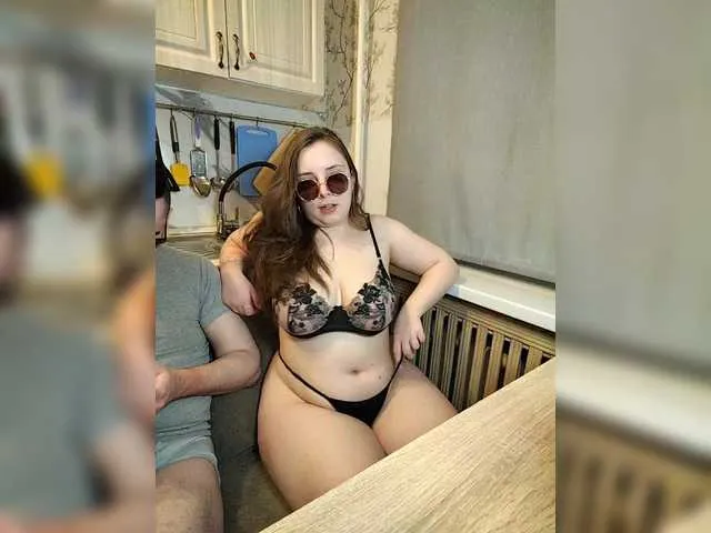 Live sex webcam photo for Red-rooms #290717734