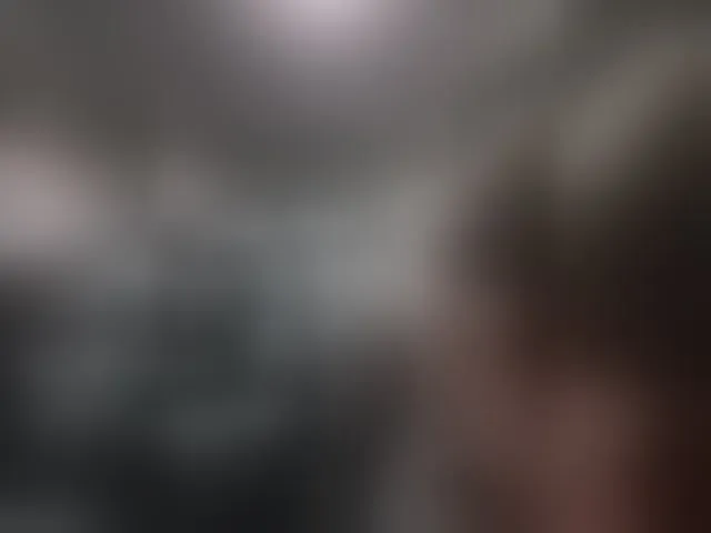 Live sex webcam photo for Red-rooms #293125586