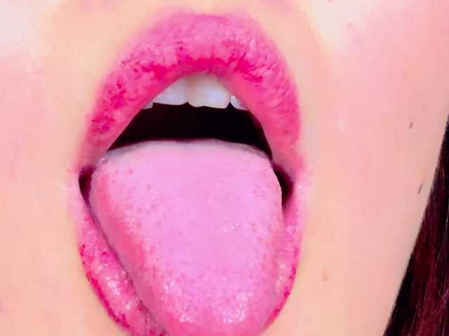 Live sex webcam photo for RedCheryl #275524935