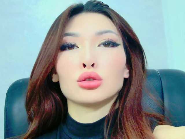 Live sex webcam photo for RedCheryl #276105521