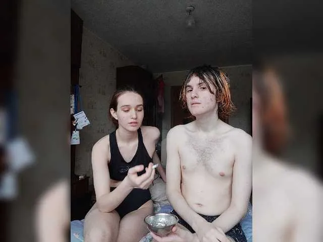 Live sex webcam photo for RedDawnXMist #273115948