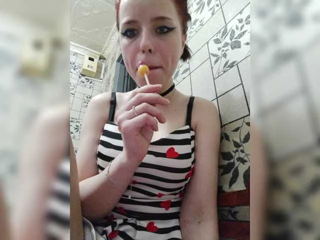 Live sex webcam photo for RedFoxTori #273446387