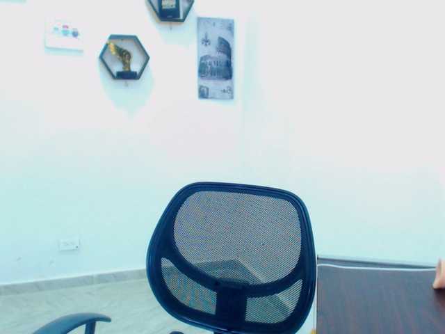 Live sex webcam photo for RedFury1 #272467562